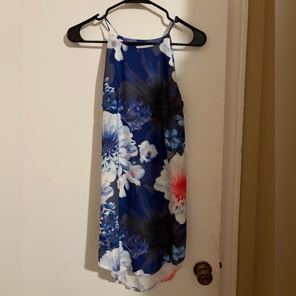 Xenia flowy high neck floral dress - Picture 1 of 3